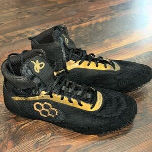 Rudis wrestling shoes men’s size 10.5 black & gold